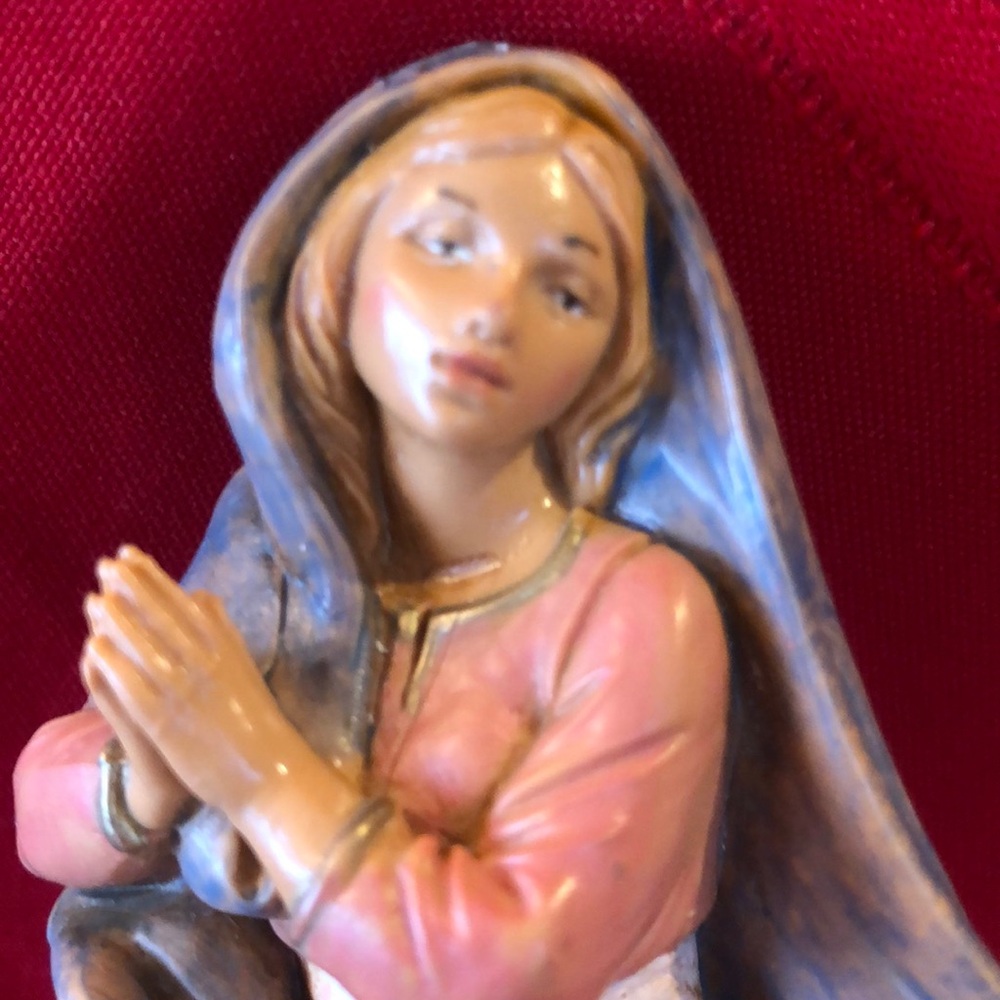 Fontanini Mary